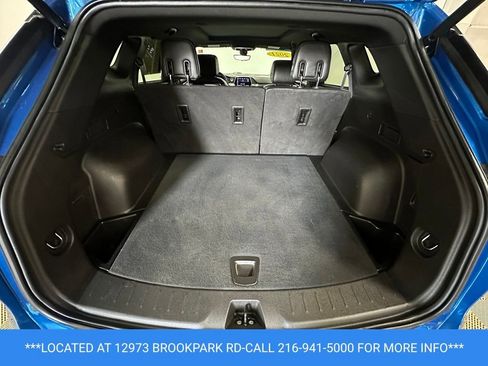 Used 2021 Chevrolet Blazer RS w/ Enhanced Convenience Package FWD image 19