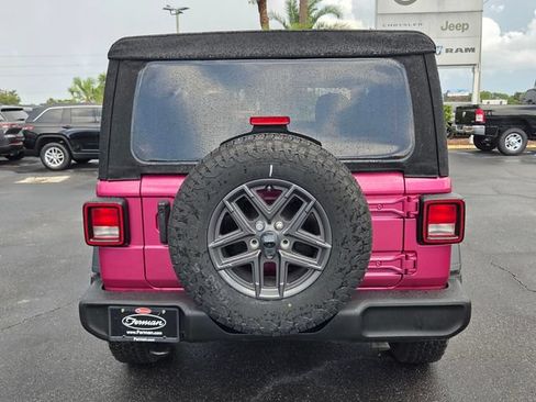 Used 2024 Jeep Wrangler Sport AWD/4WD image 6