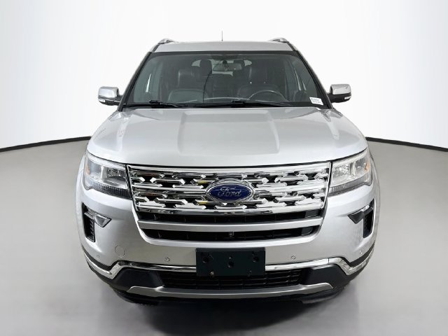 Used 2018 Ford Explorer Limited AWD/4WD image 2