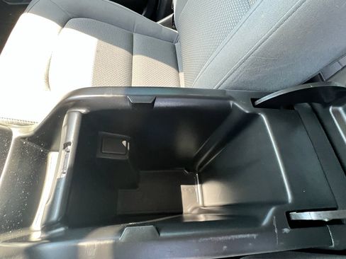 Used 2020 Chevrolet Colorado W/T w/ WT Convenience Package image 39