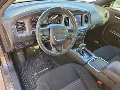 Used 2023 Dodge Charger SXT image 8