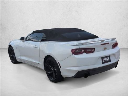 Used 2020 Chevrolet Camaro LT RWD image 7
