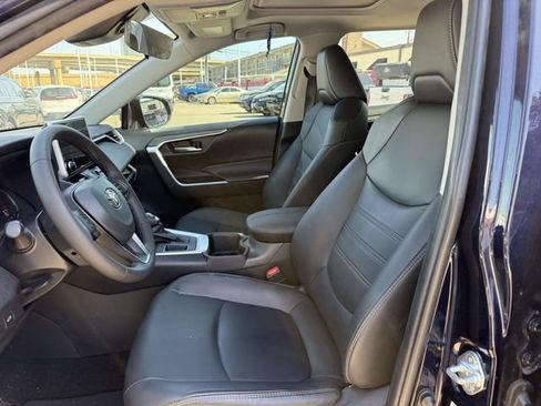 Used 2024 Toyota RAV4 XLE Premium FWD image 26
