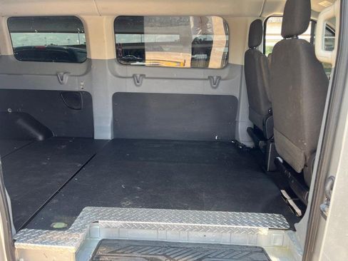 Used 2016 Ford Transit 350 XLT image 11