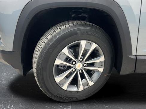 New 2026 Chevrolet Equinox LT w/ Convenience Package II AWD/4WD image 28