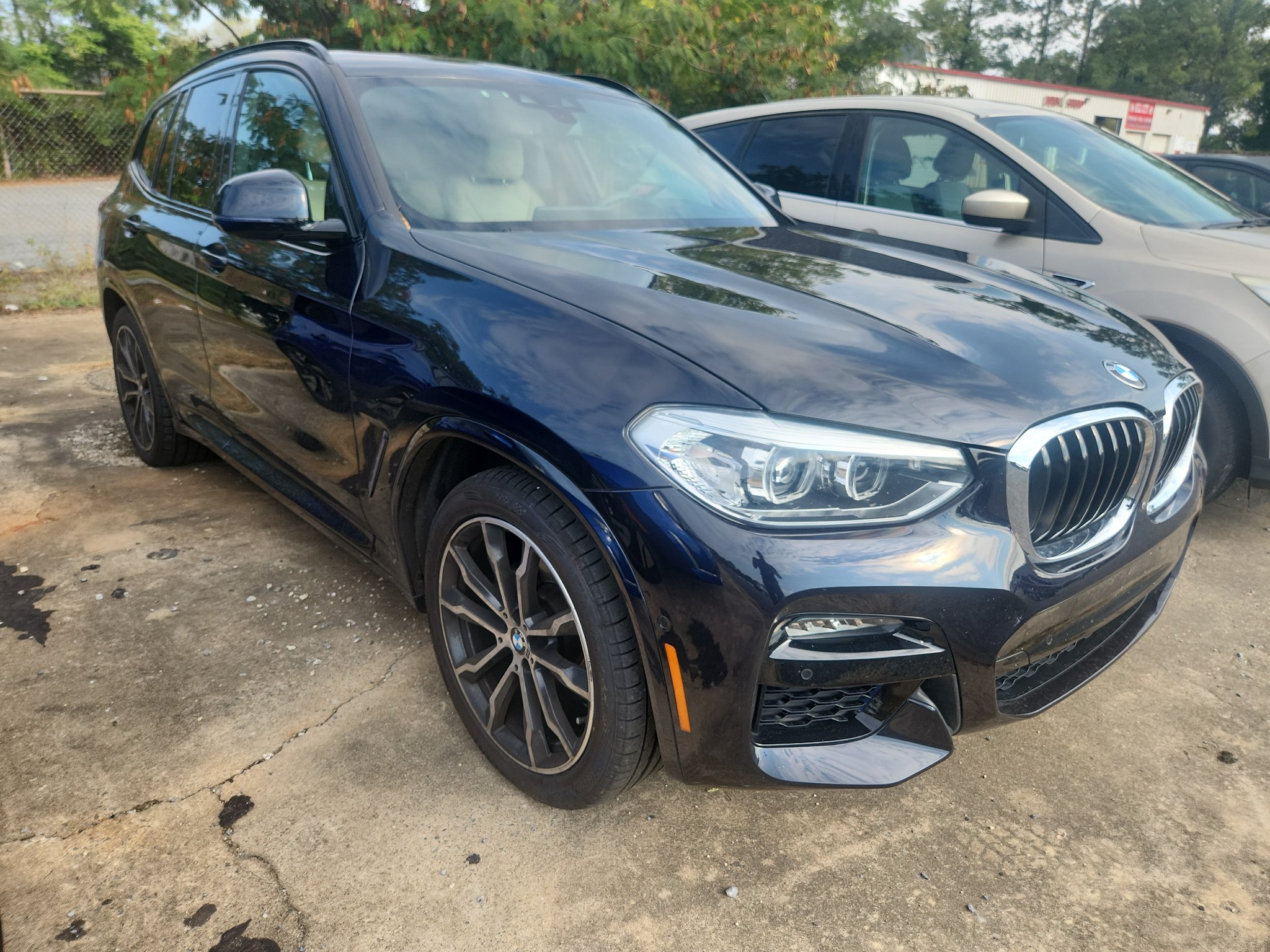 Used 2021 BMW X3 xDrive30i w/ M Sport Package AWD/4WD image 2