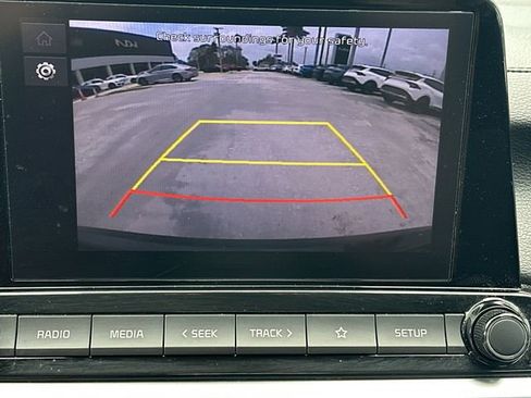 Certified 2023 Kia Forte LXS w/ LXS Technology Package FWD image 25