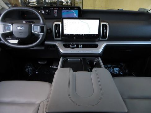 Certified 2025 Ford Expedition Max Active image 17