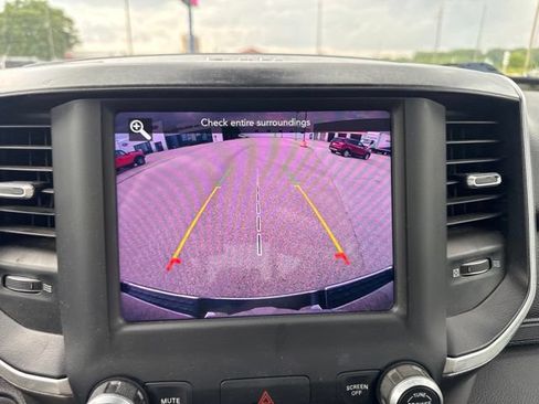 Used 2019 RAM 1500 Big Horn AWD/4WD image 45