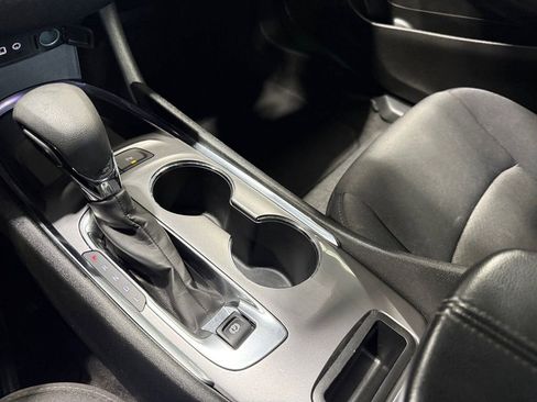 Used 2024 Chevrolet Malibu LT image 31