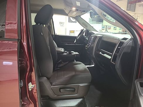 Used 2019 RAM 1500 Express w/ Ignition Orange Sport Package AWD/4WD image 8
