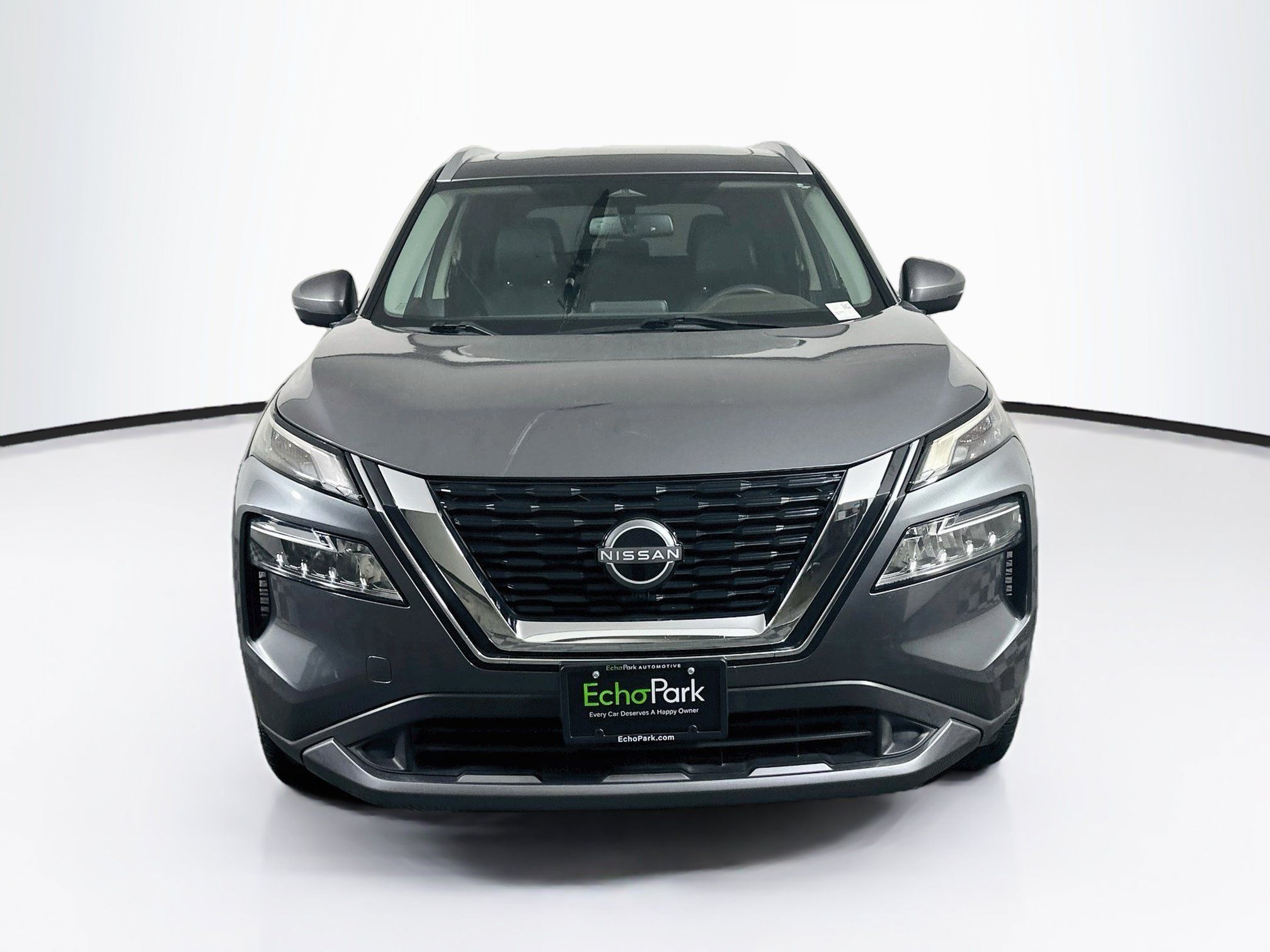 Used 2023 Nissan Rogue SL AWD/4WD image 2