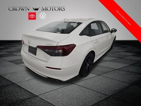 Used 2025 Honda Civic Sport image 6