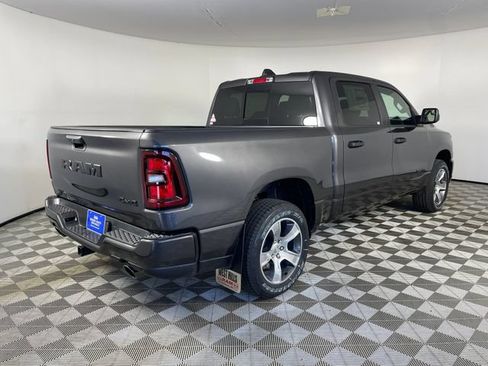 New 2026 RAM 1500 Express AWD/4WD image 13
