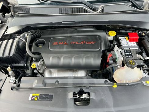 Used 2022 Jeep Compass Latitude image 19