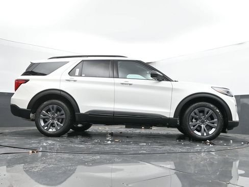 New 2026 Ford Explorer Active w/ Active Comfort Package image 49