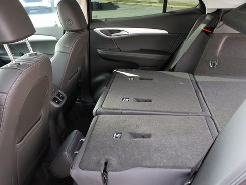 New 2025 Buick Envision Avenir image 14