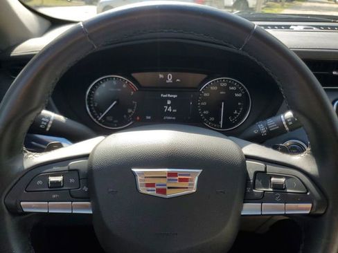 Used 2022 Cadillac XT4 Luxury w/ Driver Awareness Package image 20