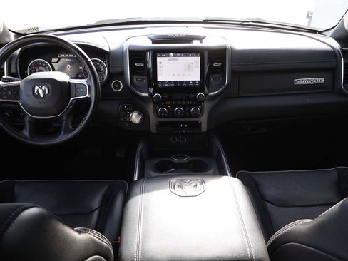 Used 2024 RAM 1500 Laramie AWD/4WD image 11