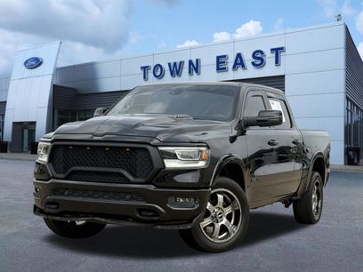 Used 2020 RAM 1500 Laramie w/ Sport Appearance Package