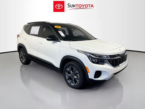 Used 2024 Kia Seltos S AWD/4WD image 1