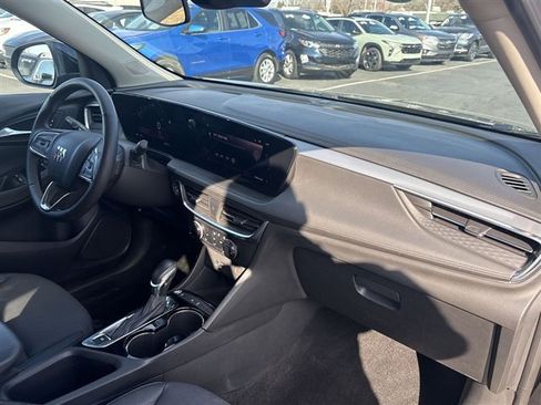 Certified 2024 Buick Encore GX Preferred w/ Comfort Package image 27