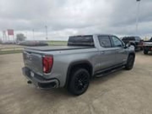Used 2025 GMC Sierra 1500 Elevation image 2