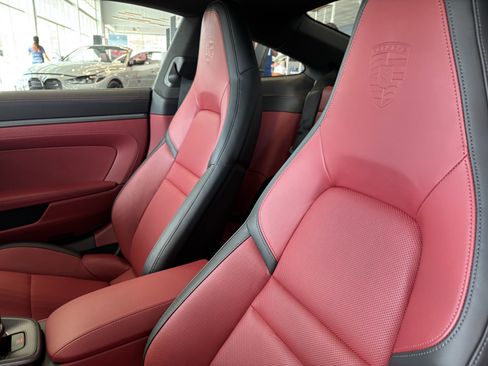 Used 2026 Porsche 911 Carrera S image 16