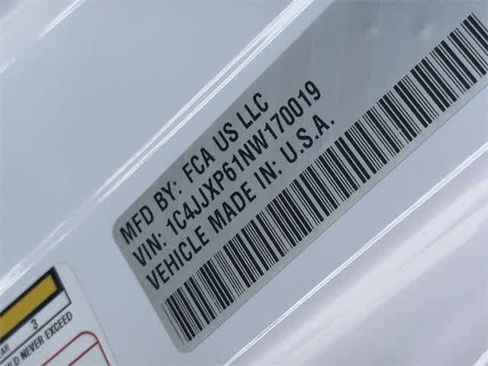 Used 2022 Jeep Wrangler Unlimited Sahara image 28