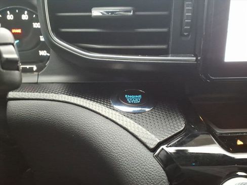 Used 2023 Ford Explorer ST-Line image 26