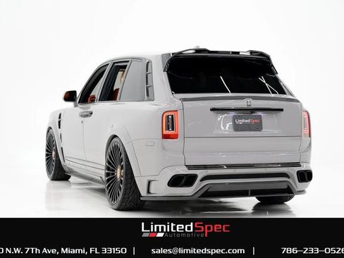 Used 2023 Rolls-Royce Cullinan Black Badge w/ Driver's Package AWD/4WD image 10