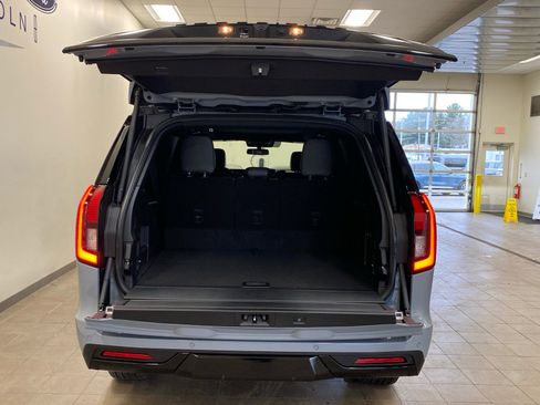 New 2025 Ford Expedition Max Platinum w/ Stealth Performance Package image 19