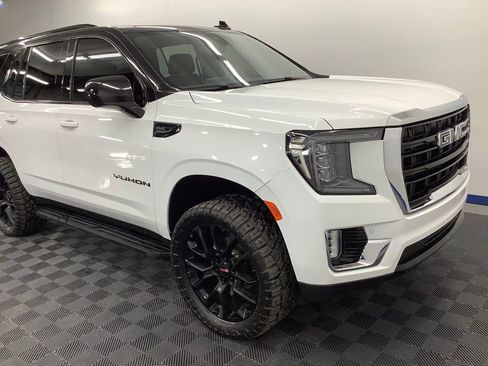 Used 2022 GMC Yukon SLE w/ Gmc Pro Safety Plus Package image 22