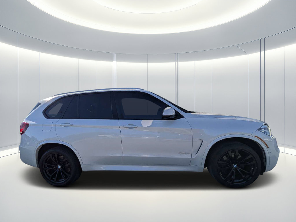 Used 2018 BMW X5 xDrive50i AWD/4WD image 3