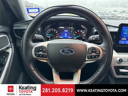 Used 2022 Ford Explorer XLT RWD image 16