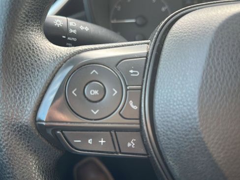 Used 2023 Toyota Corolla LE image 23