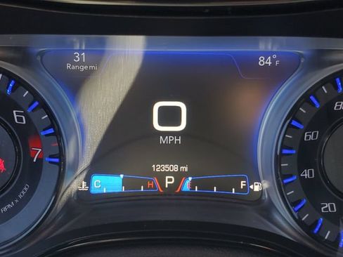 Used 2017 Chrysler 300 S AWD/4WD image 14