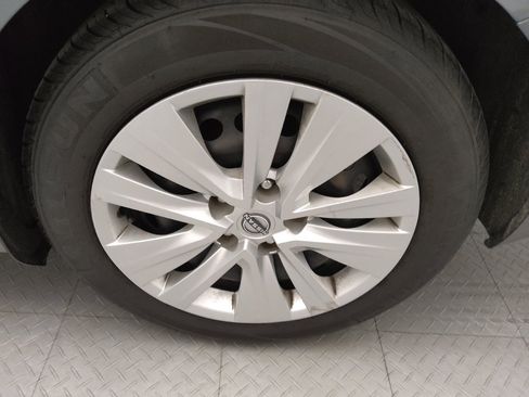 Used 2024 Nissan Sentra S FWD image 31