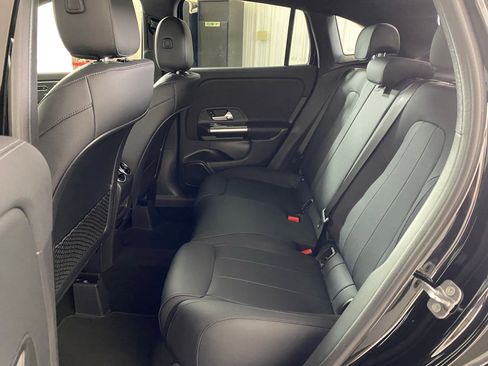 Used 2026 Mercedes-Benz GLA 250 4MATIC image 13