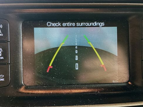 Used 2016 Jeep Grand Cherokee Laredo w/ Quick Order Package 23E image 22