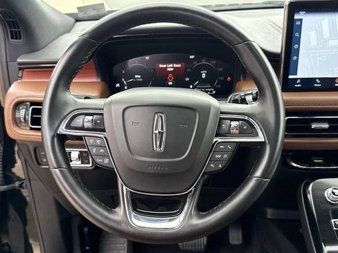 Used 2021 Lincoln Nautilus Reserve w/ Equipment Group 202A AWD/4WD image 31
