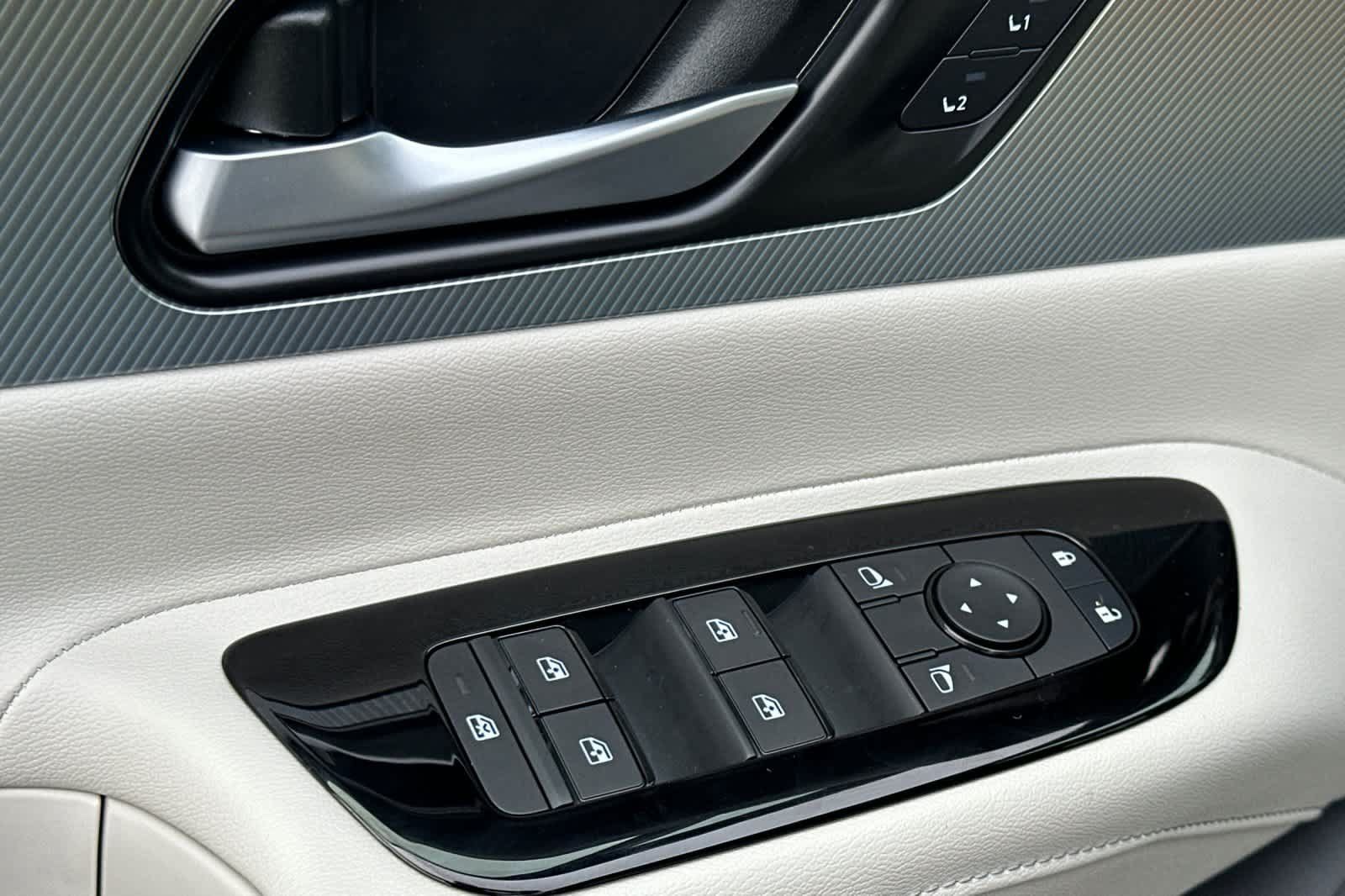 New 2026 Nissan Murano SL AWD/4WD image 13