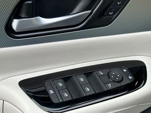 New 2026 Nissan Murano SL image 13