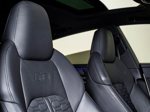 Used 2023 Audi RS 7 Sportback image 17