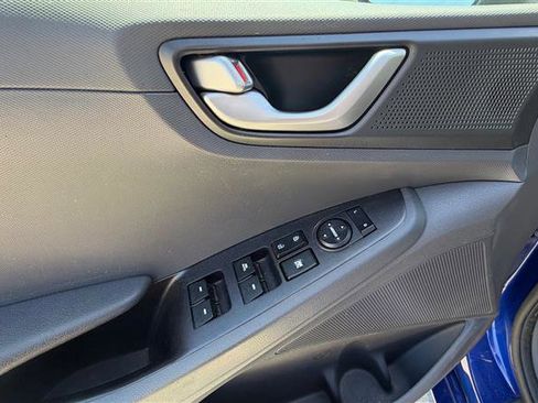 Used 2019 Hyundai Ioniq Blue FWD image 12