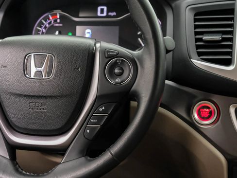 Used 2017 Honda Ridgeline RTL image 17