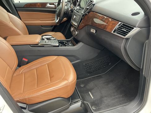 Used 2017 Mercedes-Benz GLE 350 4MATIC image 47