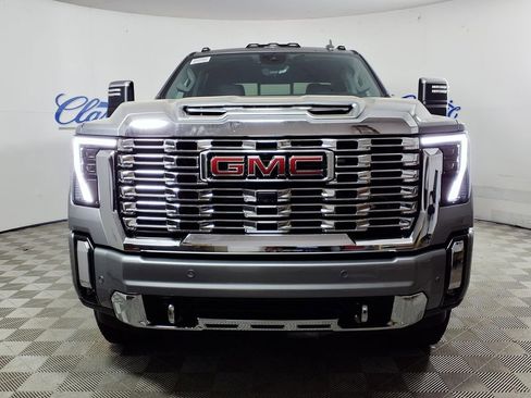 New 2026 GMC Sierra 2500 Denali w/ Denali Reserve Package AWD/4WD image 3