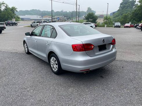 Used 2013 Volkswagen Jetta S FWD image 5