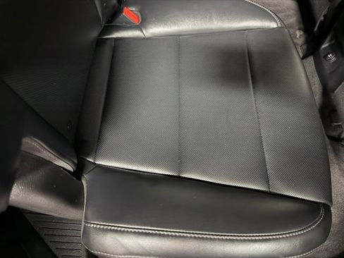 Used 2025 Kia Telluride S FWD image 28